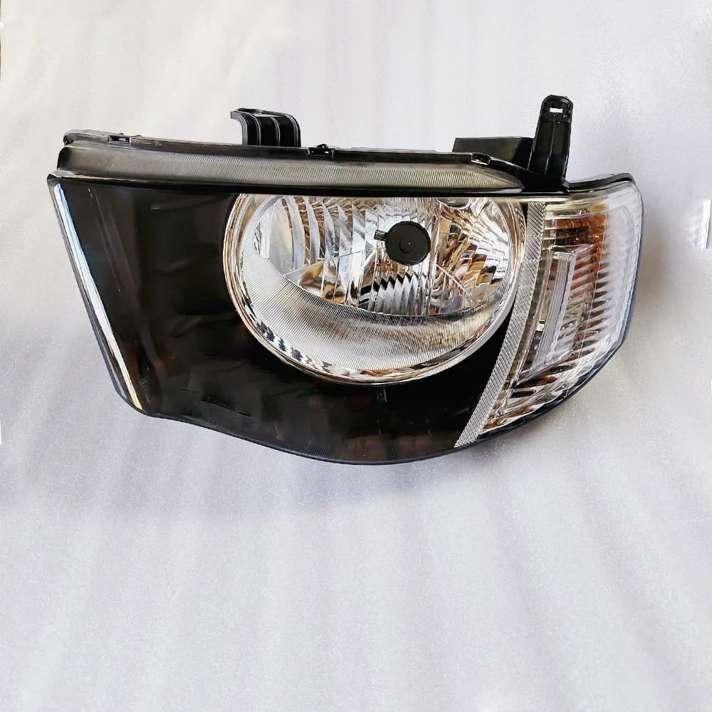 Headlight | OE 8301B471 | Mitsubishi | Lighting Systems